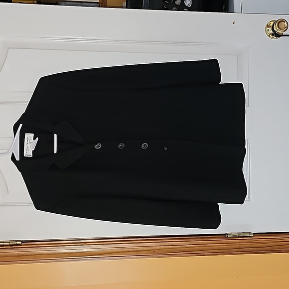 Rena Rowan Jackets & Blazers - Rena rowan 4p black blazer with front pockets